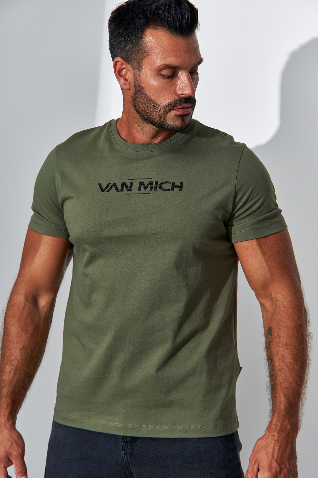 Футболка Van Mich